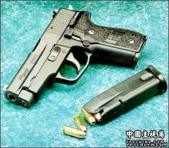瑞士SIG-P228手枪.jpg