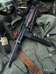 MP40PIC01.jpg