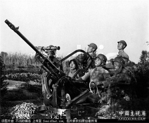 20毫米贝蕾塔（Breda）K35高炮.jpg