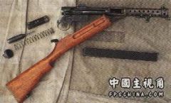 分解的德国MP-18I冲锋枪1.jpg