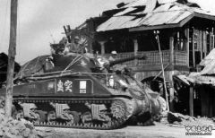 抗日战争坦克.jpg