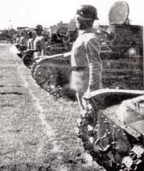 德装师缴获的日军94超轻型坦克.jpg