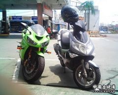 20060710_gsx_r1000_144740.jpg