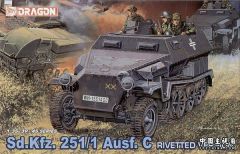 Sd.kfz.251~1 Ausf.C_Rivtted Version.jpg