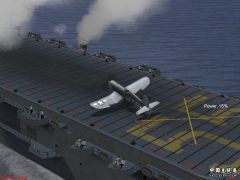 F4U-1A降落拉钩瞬间